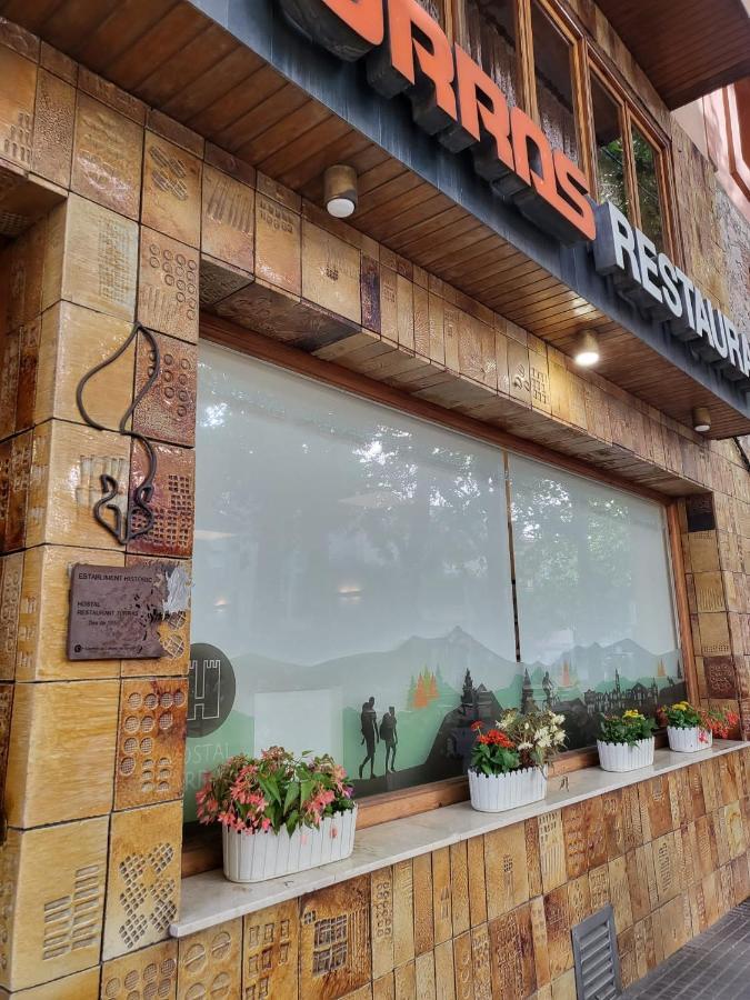 Hostal Torras Сант Хилари Сакалм Екстериор снимка