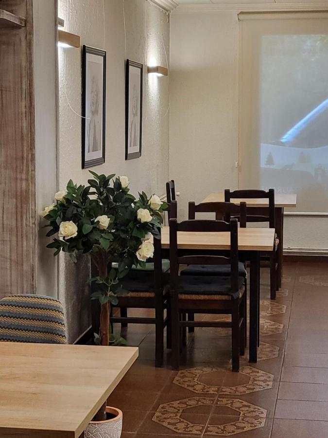 Hostal Torras Сант Хилари Сакалм Екстериор снимка