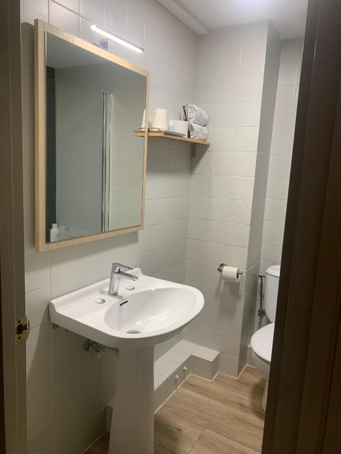 Hostal Torras Сант Хилари Сакалм Екстериор снимка