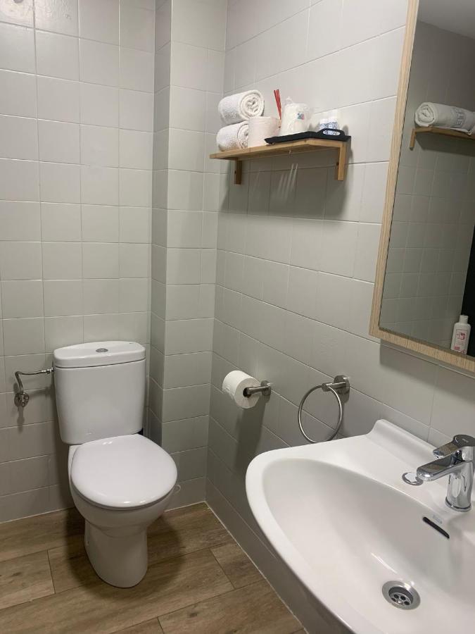 Hostal Torras Сант Хилари Сакалм Екстериор снимка